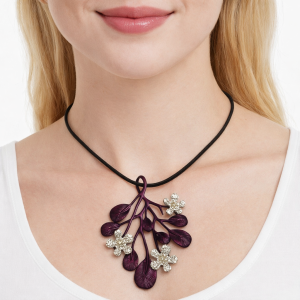 Collier pendentif floral violet Ikita - bijou unique