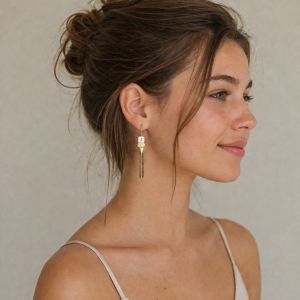 Boucles longues nacre dorée Ikita - bijou unique