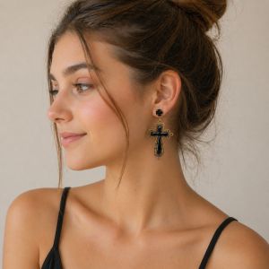 Boucles Ikita Croix Élégance - bijou unique