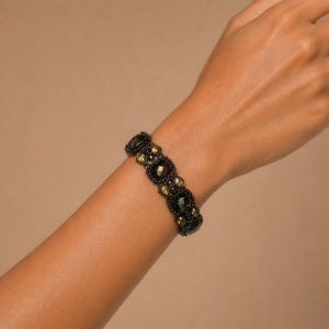 Bracelet Ikita noir pierres facettées - bijou unique