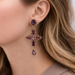 Boucles d’oreilles Ikita croix ornées rose violet pailleté - bijou unique